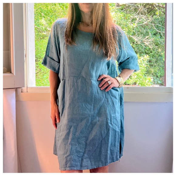 14 MADE IN ITALY 🇮🇹 LINEN DRESS

Posh live from Italy - Picture 2 of 4